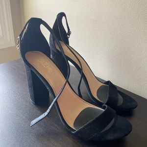 Heels size 11